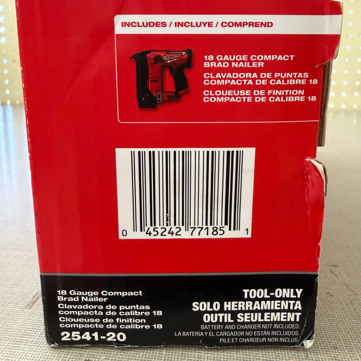 Milwaukee 2541-20 M12 FUEL 18 Gauge Compact Brad Nailer, Tool Only