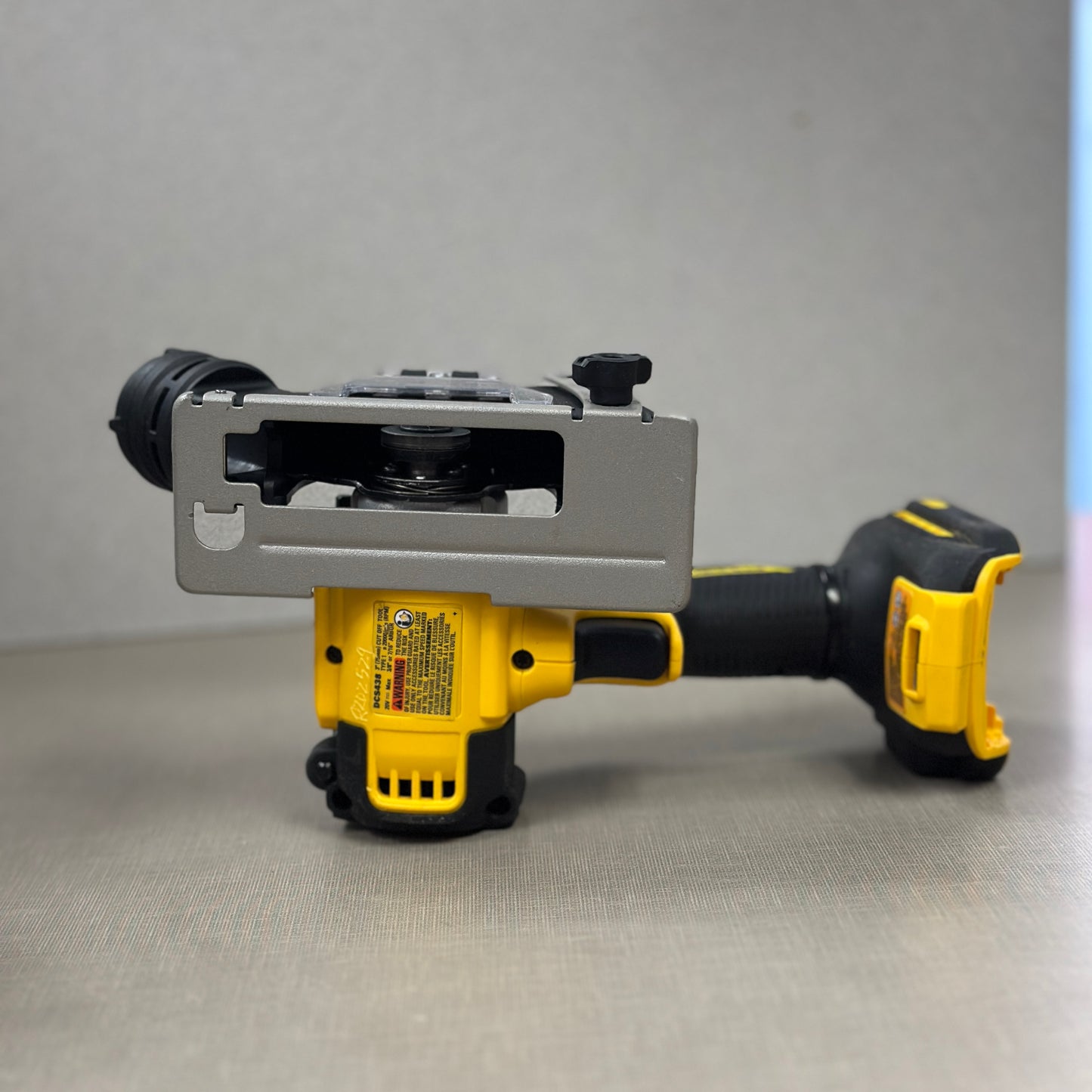 DEWALT DCS438B 20V MAX XR Brushless Cordless Cut Off Tool Bare Tool