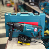 Makita HR2641 1 Inch SDS-Plus AVT Rotary Hammer Drill - 8 Amp Corded with Case (Renewed)