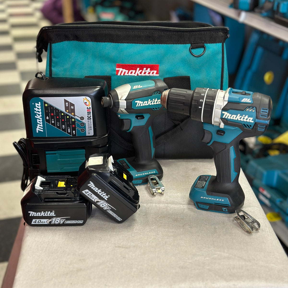 Makita XT269MR 18V LXT Brushless 2-Piece Combo Kit, 4.0 Ah - Factory Service