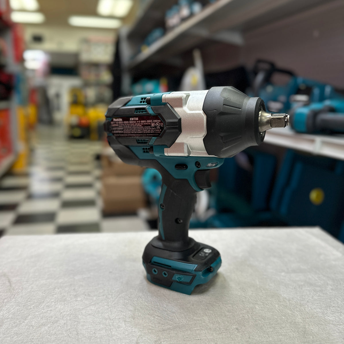 Makita XWT08Z-B-C 18V LXT Lithium Ion Brushless Cordless High Torque 1/2 Inch Sq Drive Impact Wrench Factory Serviced Tool Only
