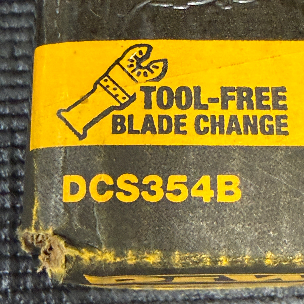DEWALT ATOMIC 20V MAX Brushless Oscillating Multi-Tool DCS354B (Tool Only)