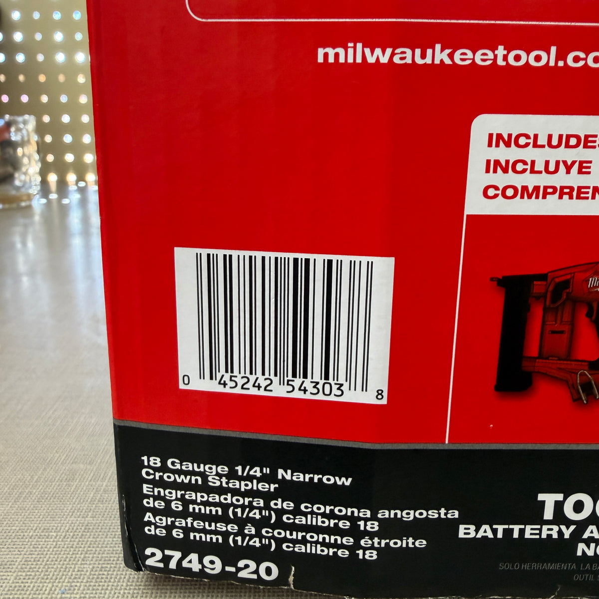 Milwaukee 2749-20 M18 FUEL 18 Gauge 1/4 in. Narrow Crown Stapler (Tool Only)