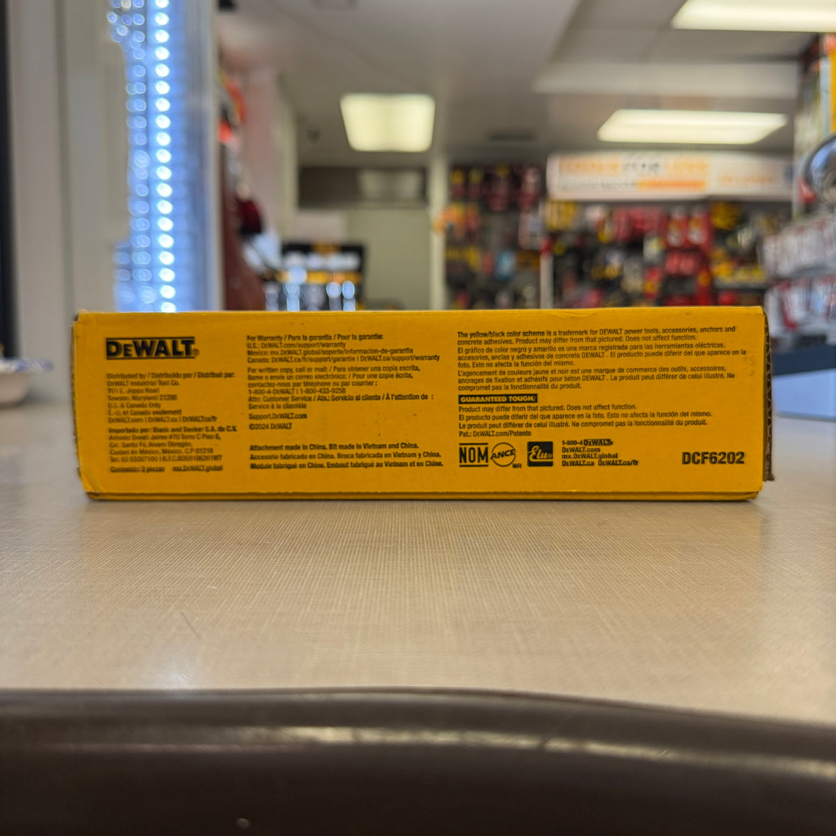 DEWALT DCF6202 collated drywall screw gun attachment box long side label